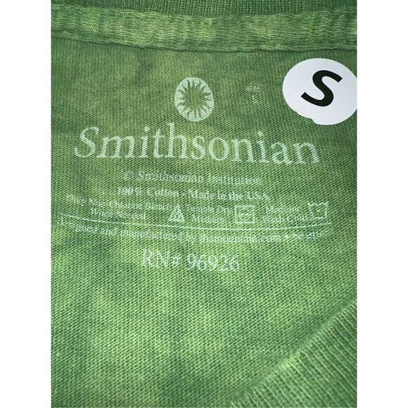 Smithsonian Lemur Tie-Dye Tee - Picture 4 of 4